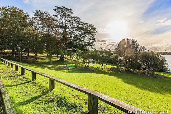44 Killarney Street, Takapuna, Auckland - Carousel 4