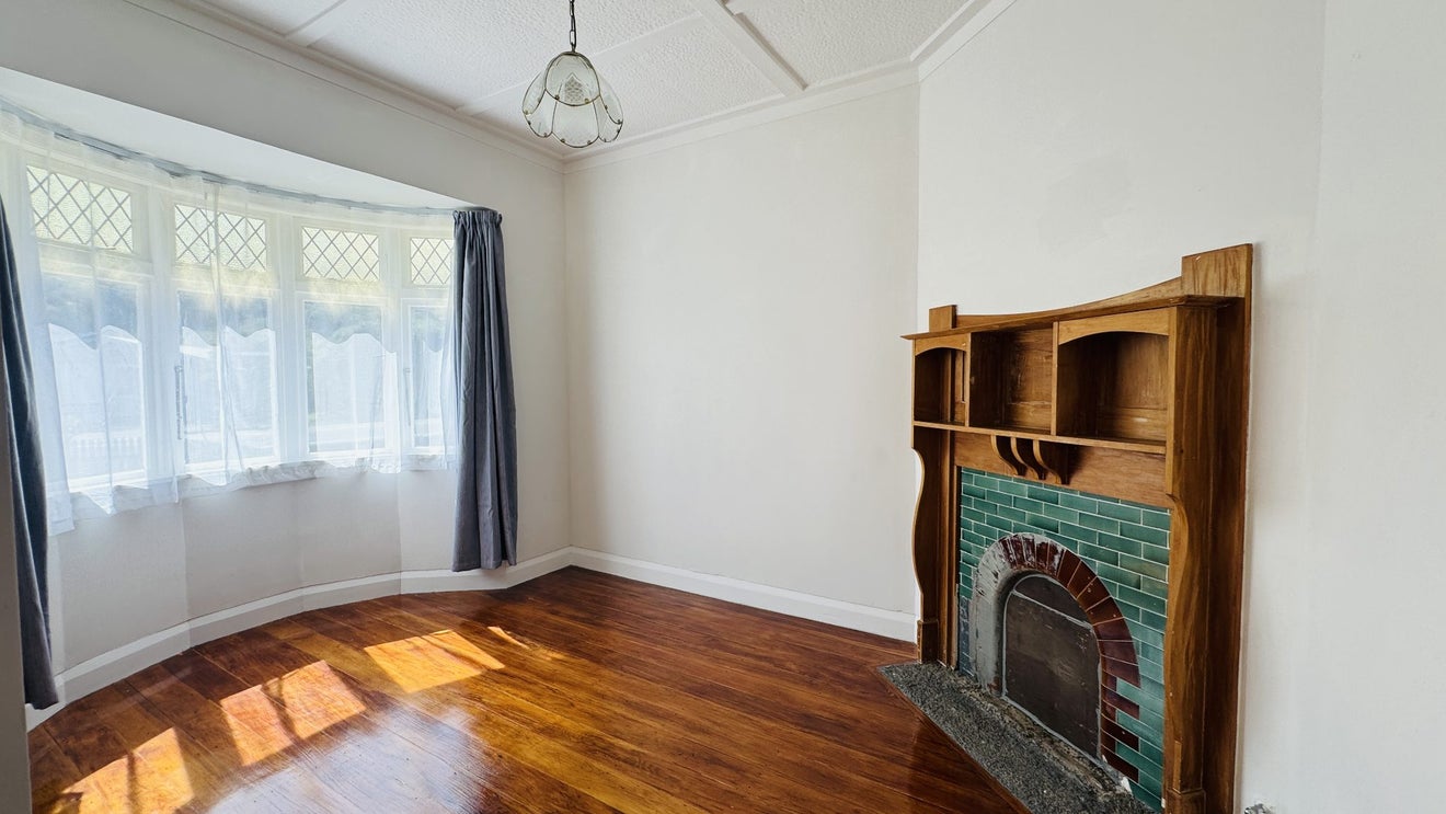 46 Connolly Street, Boulcott, Lower Hutt - Carousel 2