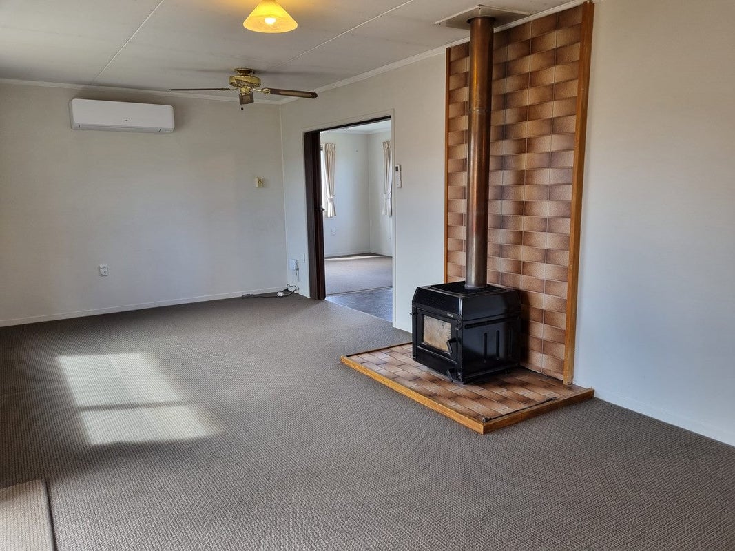 2 Sefton Street, Twizel - Carousel 2