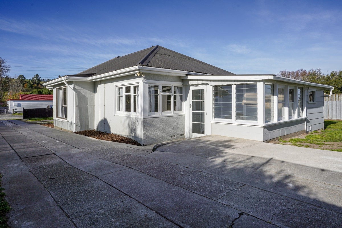 27 Hawkswood Street, Waiau, Waiau - Carousel 2
