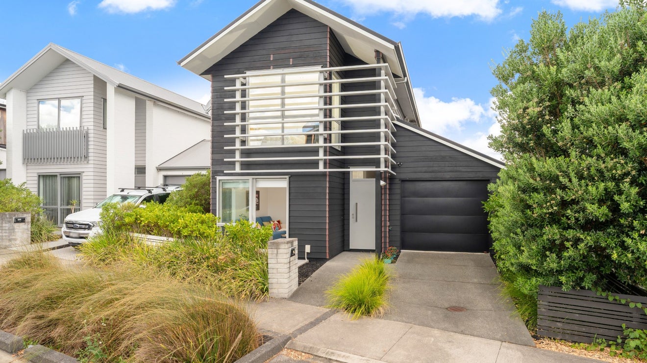 11 Flounder Road, Hobsonville, Auckland - Carousel 1