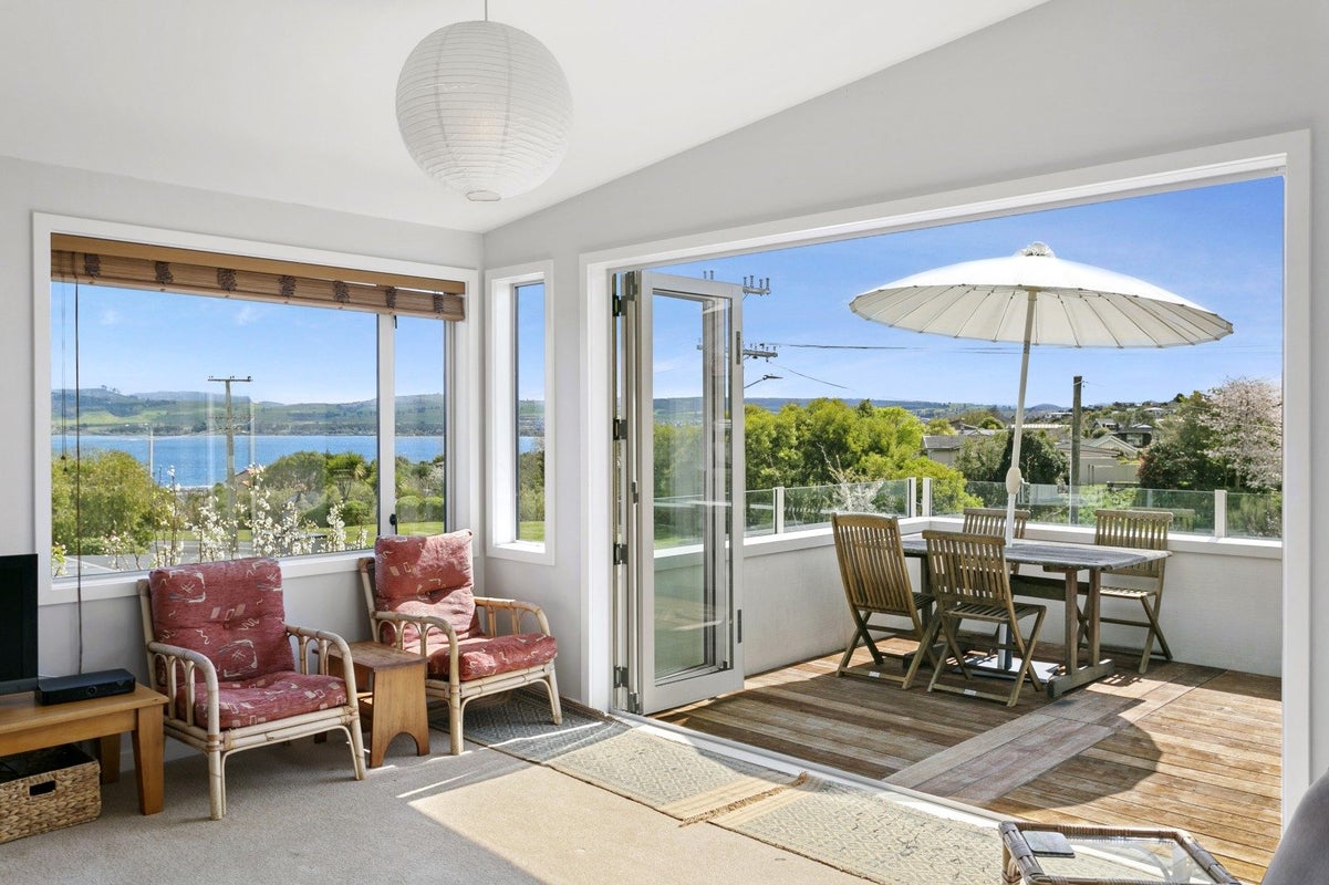 35 Shepherd Road, Waipahihi, Taupo - Carousel 1