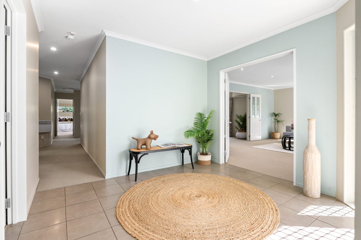 6 Apollo Place, Rototuna North, Hamilton - Carousel 2