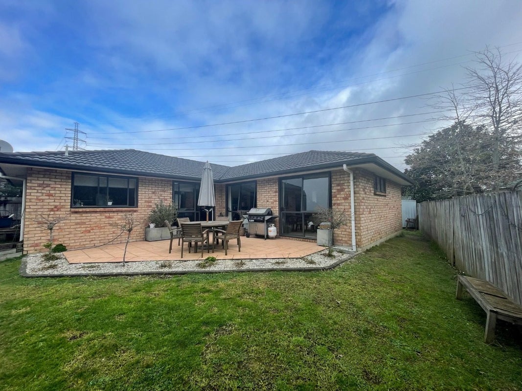 8 Mt Lebanon Crescent, The Gardens, Auckland - Carousel 20