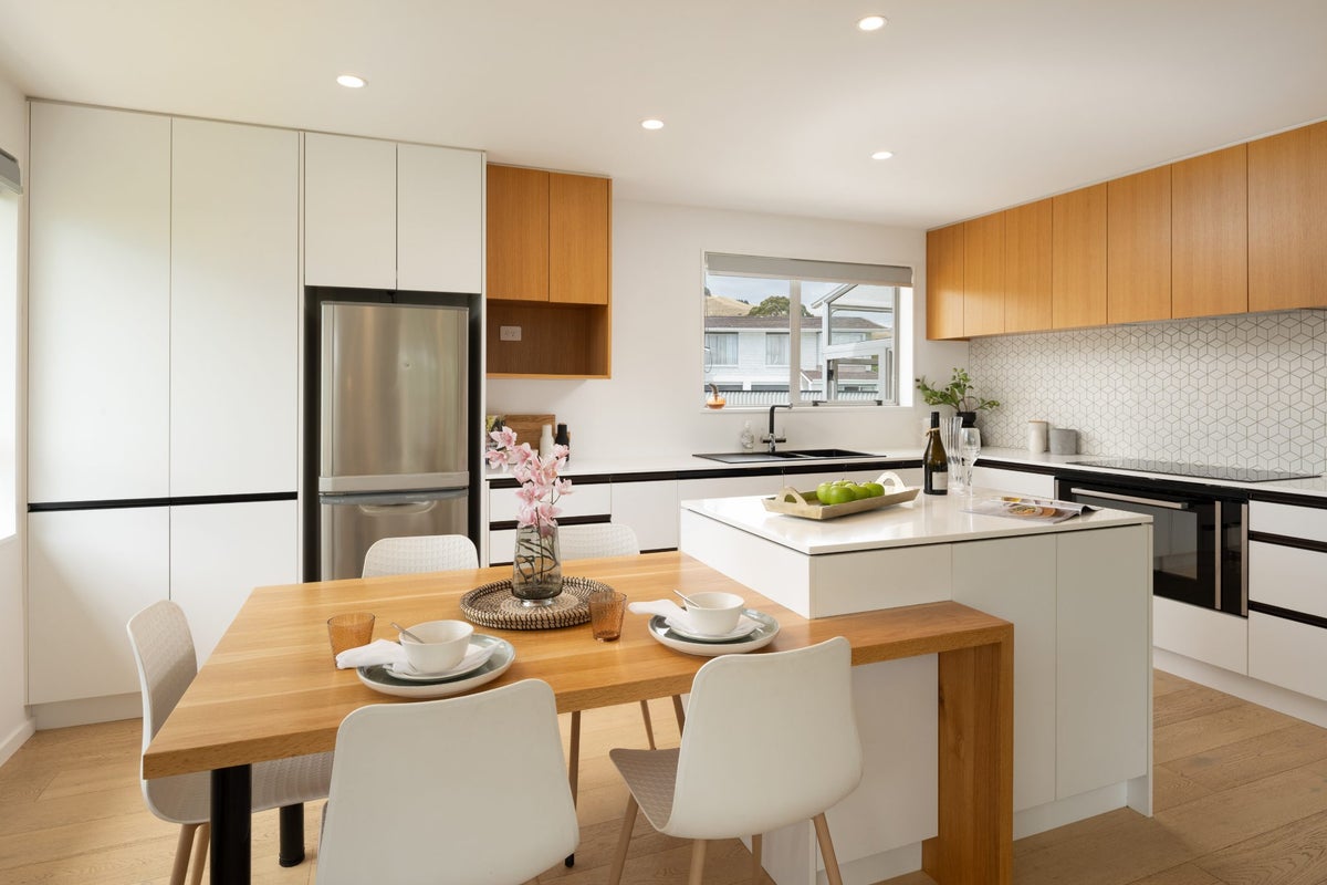1 Mountain View Road, Witherlea, Blenheim - Carousel 1