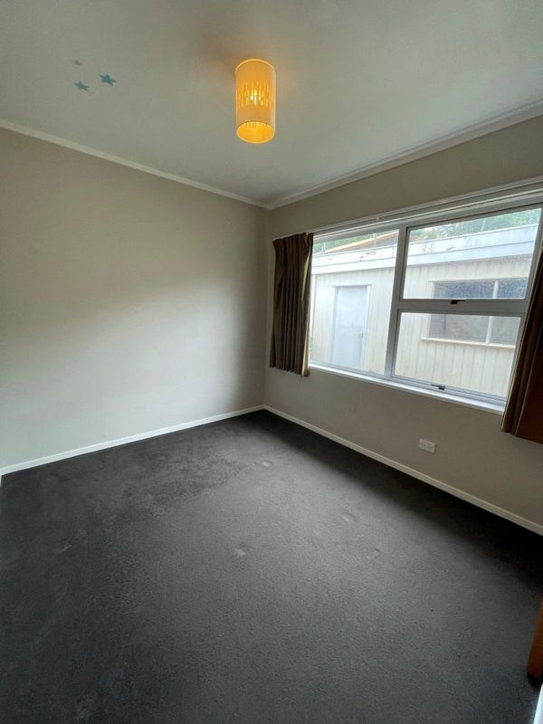 57 Glen Lynne Avenue, Queenwood, Hamilton - Carousel 15