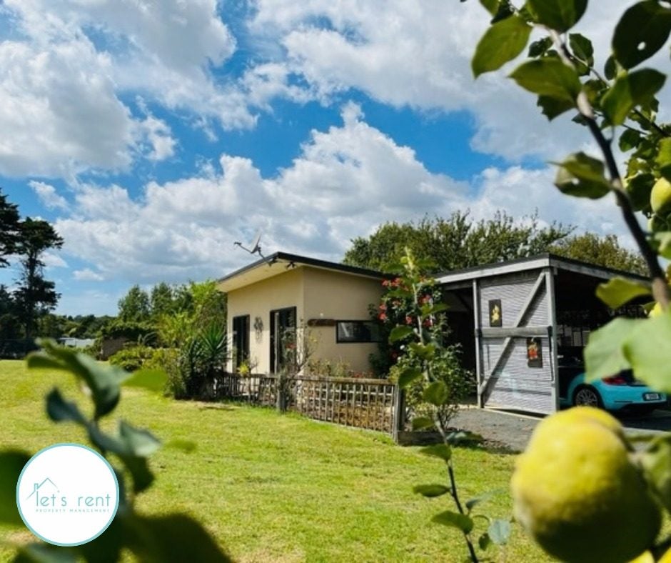32 Ranfurly Road, Alfriston, Auckland - Carousel 2