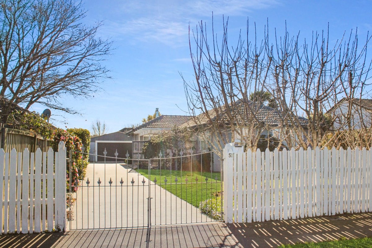 51 Wilton Crescent, Bishopdale, Christchurch - Carousel 2