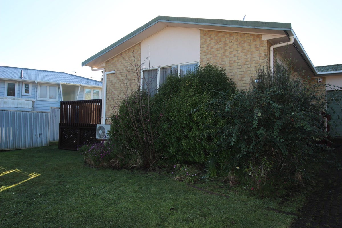 67B Bolton Street, Blockhouse Bay, Auckland - Carousel 9