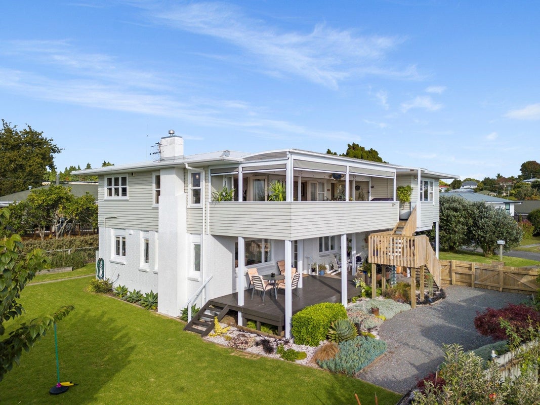 24 Montgomery Road, Judea, Tauranga - Carousel 1