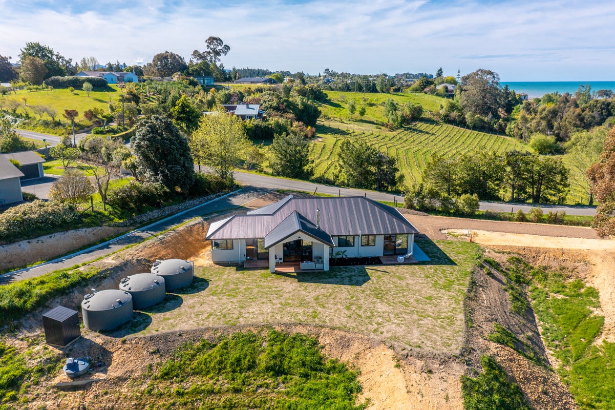 93 Pomona Road, Ruby Bay, Mapua - Carousel 1