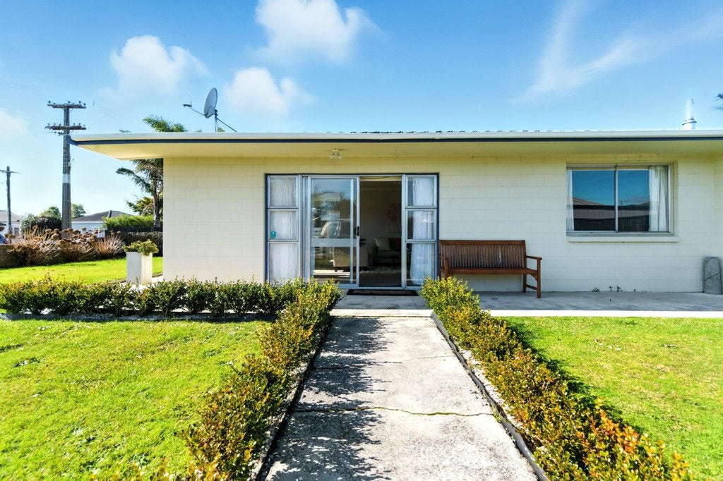 7 Paraone Street, Ngongotaha, Rotorua - Carousel 1