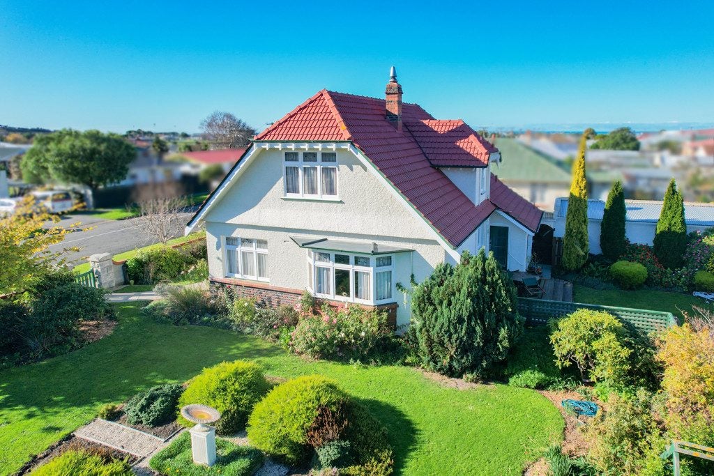 43 Lynn Street, Oamaru North, Oamaru - Carousel 1