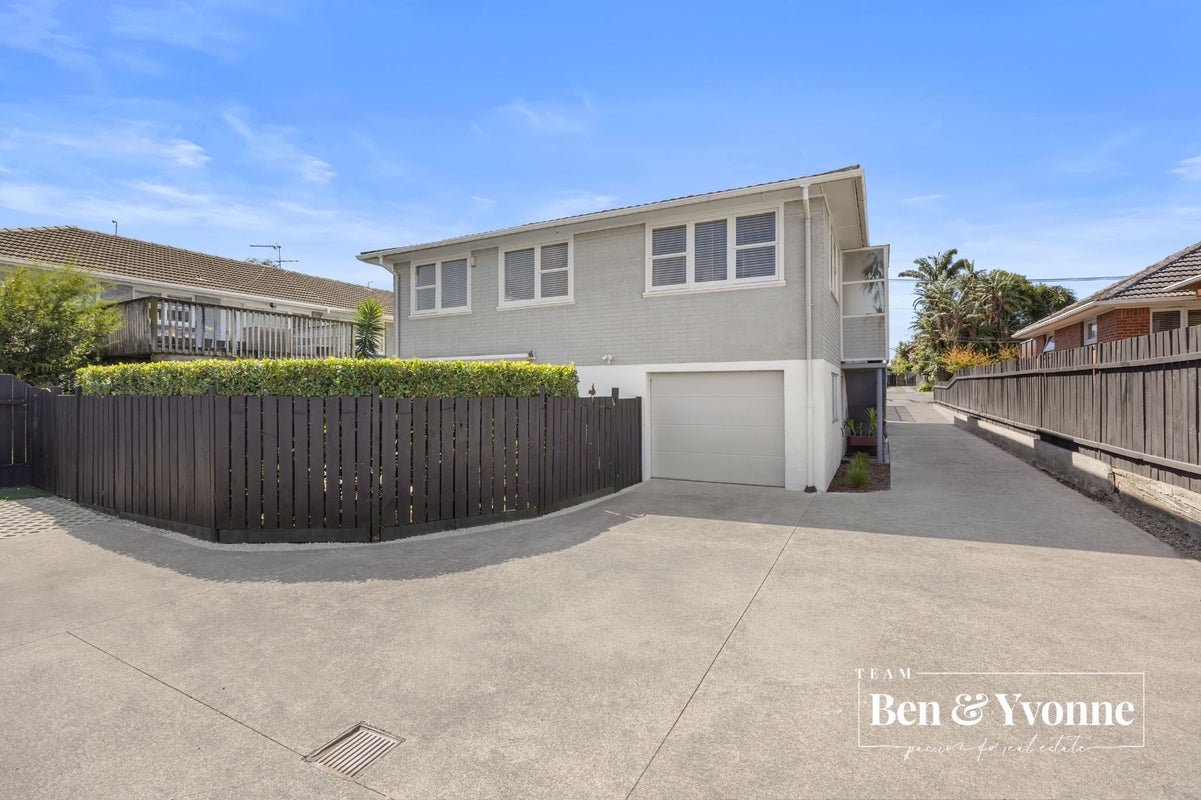 2/24 Rutland Road, Mount Wellington, Auckland - Carousel 1