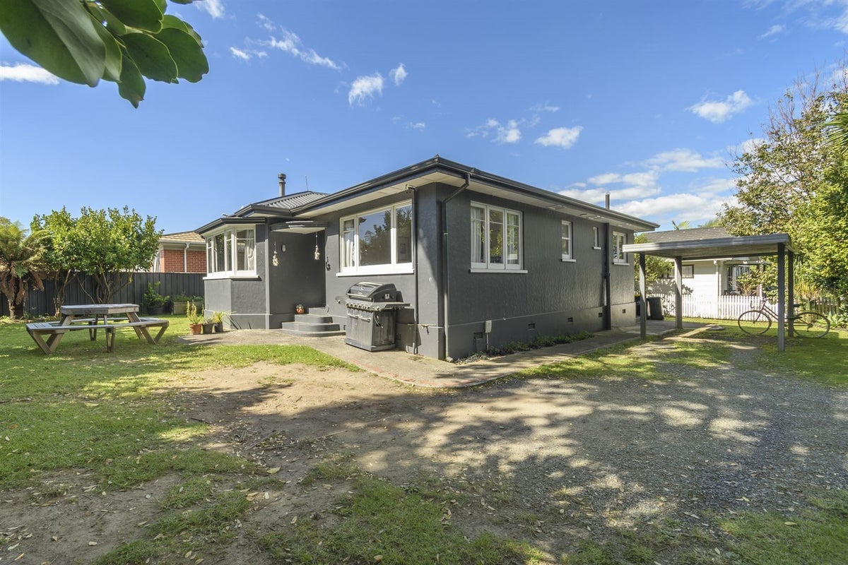 2A Bell Street, Judea, Tauranga - Carousel 15