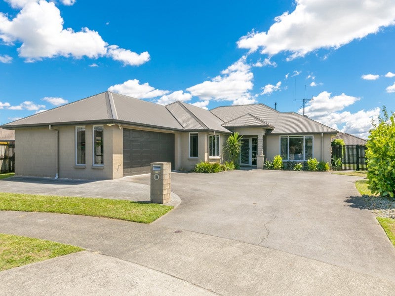 20 Whitford Place, Rototuna North, Hamilton - Carousel 1