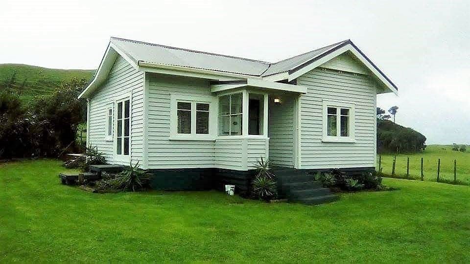 112 Robertson Road, Waiuku - Carousel 1