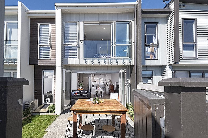 150 Seventh View Avenue, Beachlands, Auckland - Carousel 2