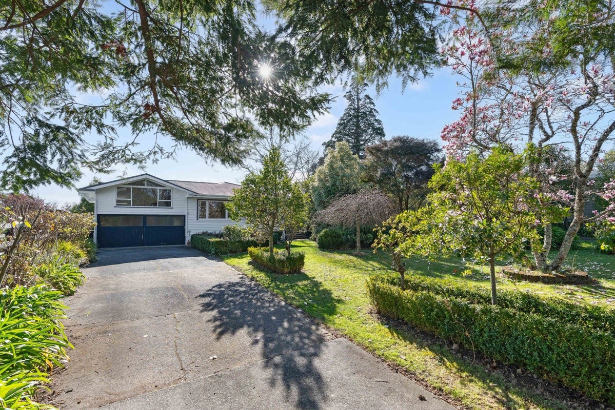 43 Titoki Street, Lansdowne, Masterton - Carousel 1