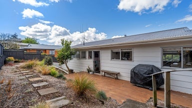 106 Coopers Road, Gate Pa, Tauranga - Carousel 1