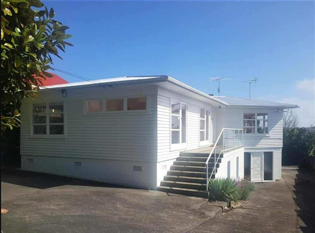 292 Hurstmere Road, Takapuna, Auckland - Carousel 1