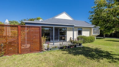 109C Waerenga RD, Otaki Railway - Carousel 1