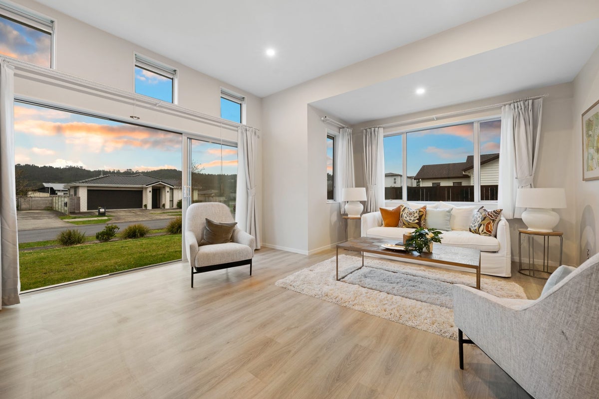 18 Raymond Grace Avenue, Huapai, Kumeu - Carousel 2