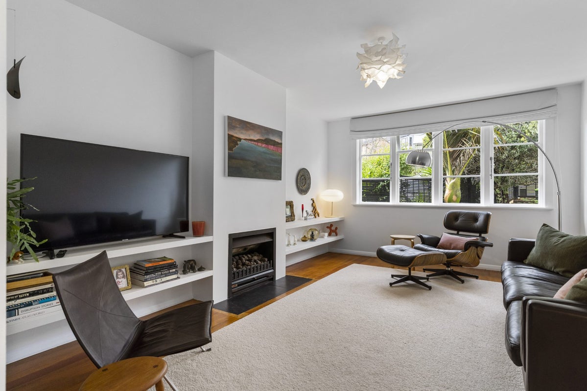 36A Westmere Crescent, Westmere, Auckland - Carousel 1
