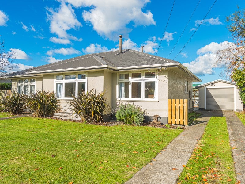 6 Borlase Place, Aramoho, Whanganui - Carousel 1