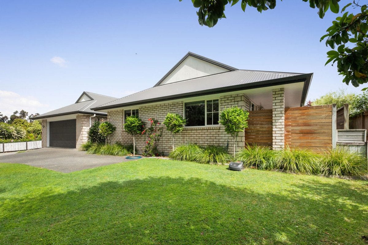 2A BRANSLEY GROVE, Katikati, Western Bay Of Plenty - Carousel 1