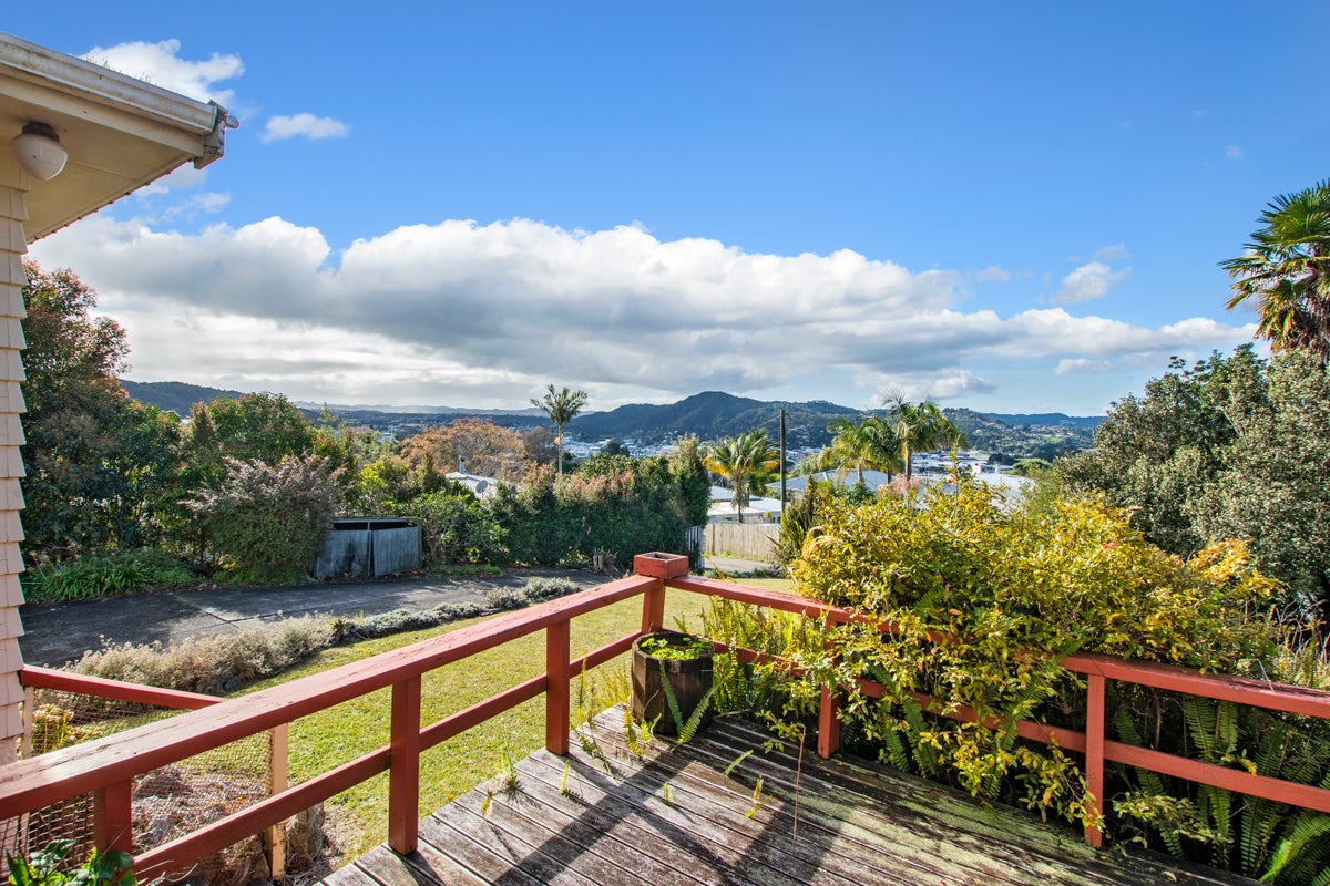 19 Hilltop Avenue, Morningside, Whangarei - Carousel 2