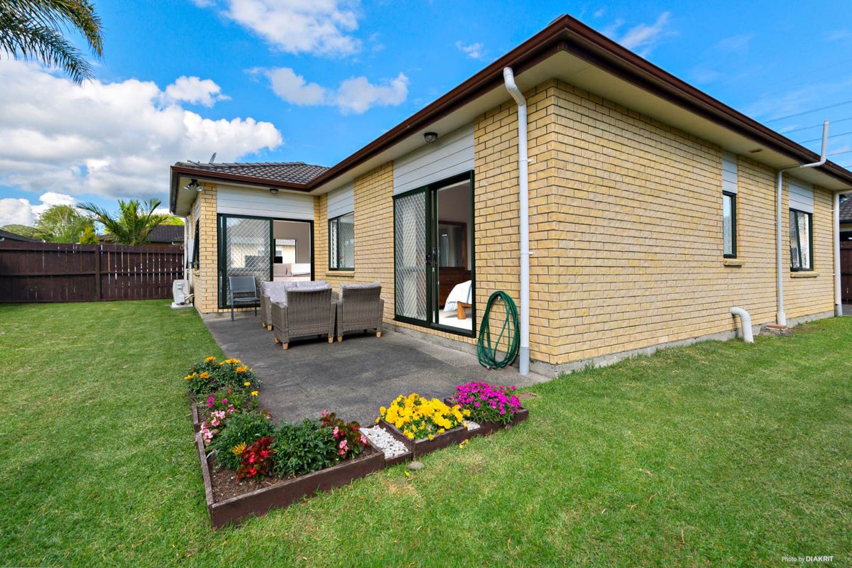 3 Katana Lane, Takanini, Auckland - Carousel 2