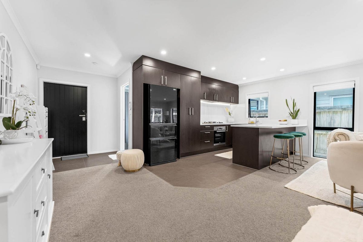 7 Perla Road, Pukekohe, Pukekohe - Carousel 2