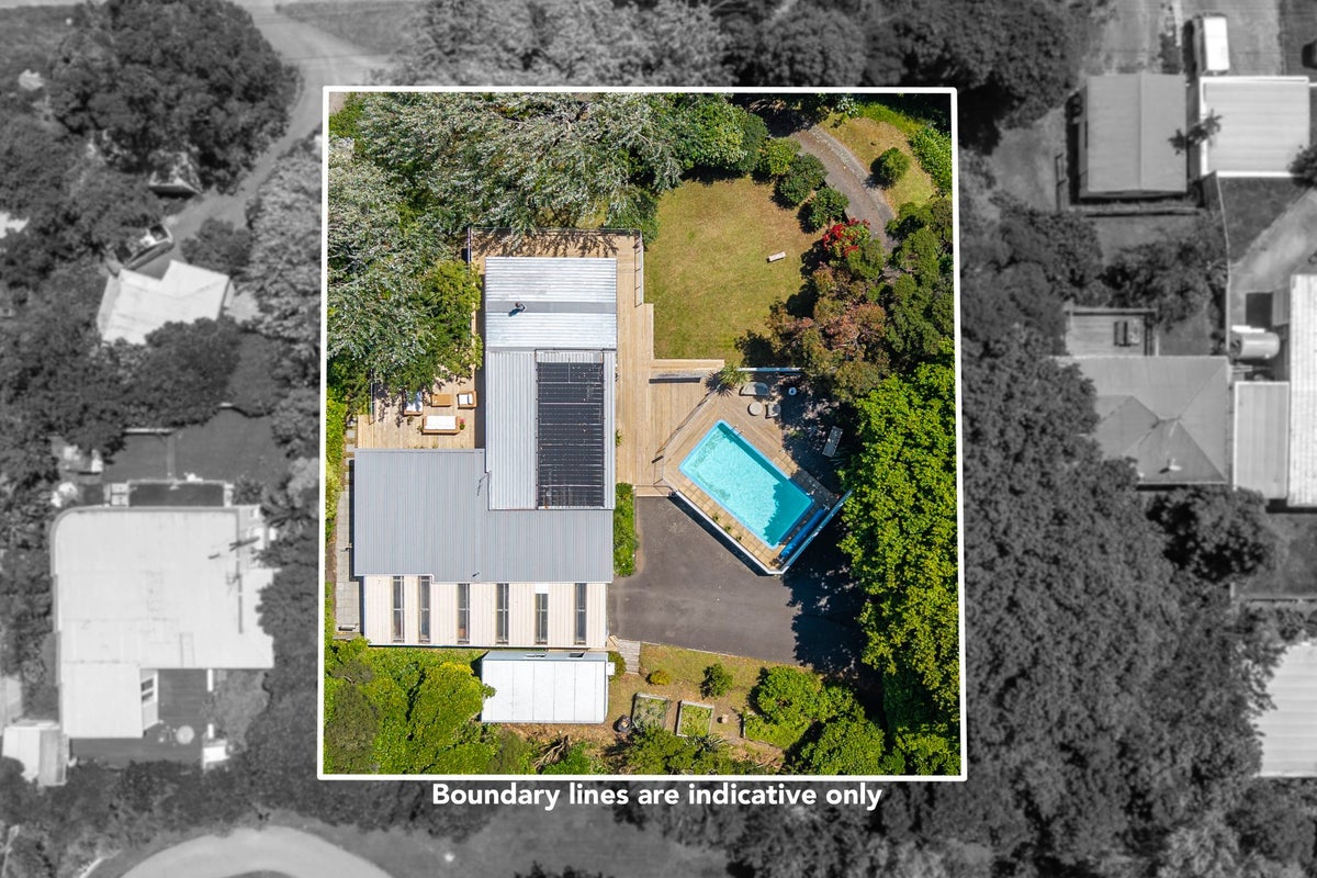 48 Tiromoana Road, Raumati South, Paraparaumu - Carousel 34
