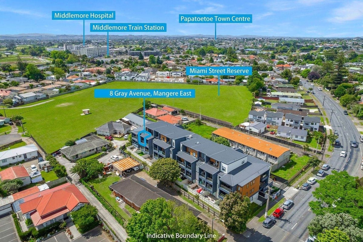 211/8 Gray Avenue, Mangere East, Auckland - Carousel 14