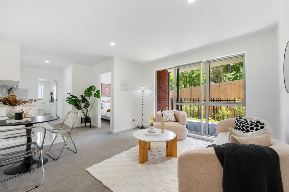 104/3 Potiki Place, Glen Innes, Auckland - Carousel 1
