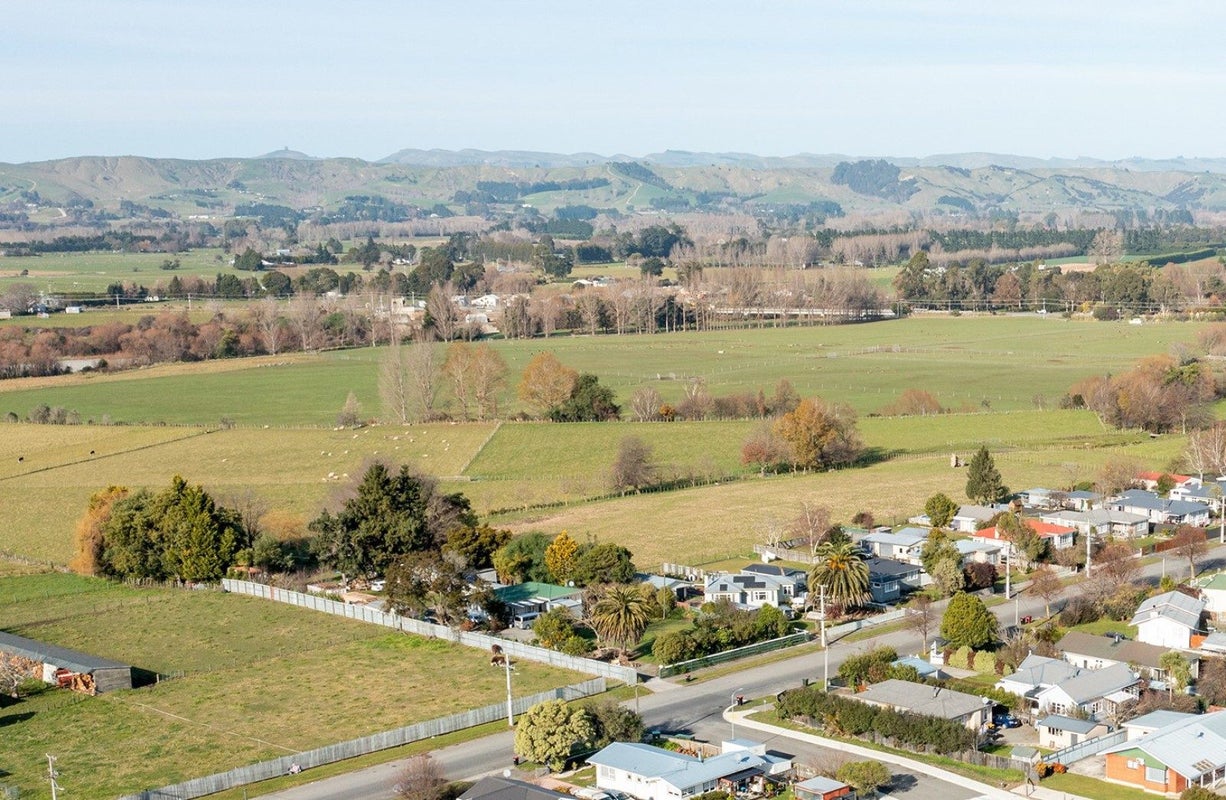 13 Market Street, Lansdowne, Masterton - Carousel 3