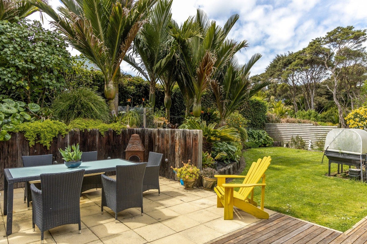 44 Te Toki Road, Ostend, Waiheke Island - Carousel 2