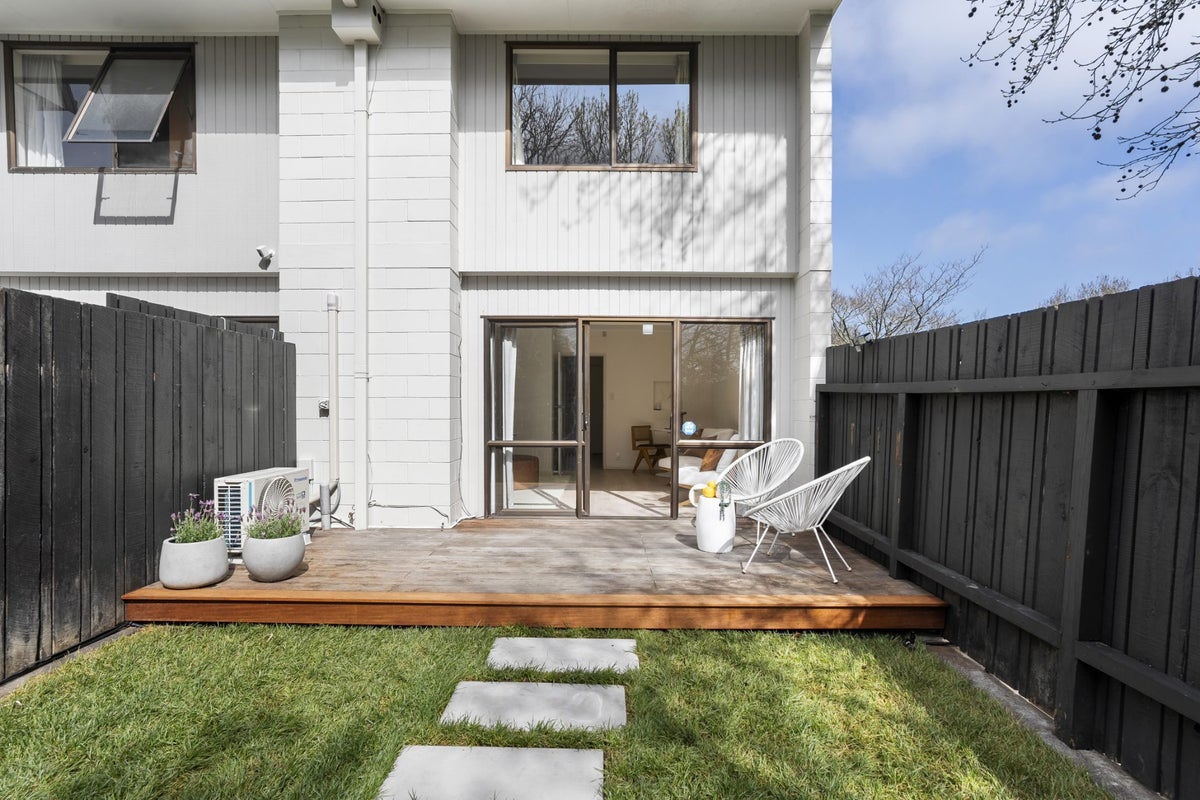 1/34 Wellington Street, Freemans Bay, Auckland - Carousel 1