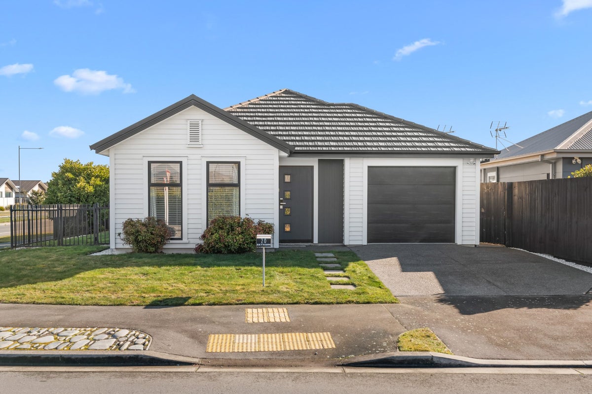 20 Skyhawk Road, Wigram, Christchurch City, Canterbury - Carousel 1