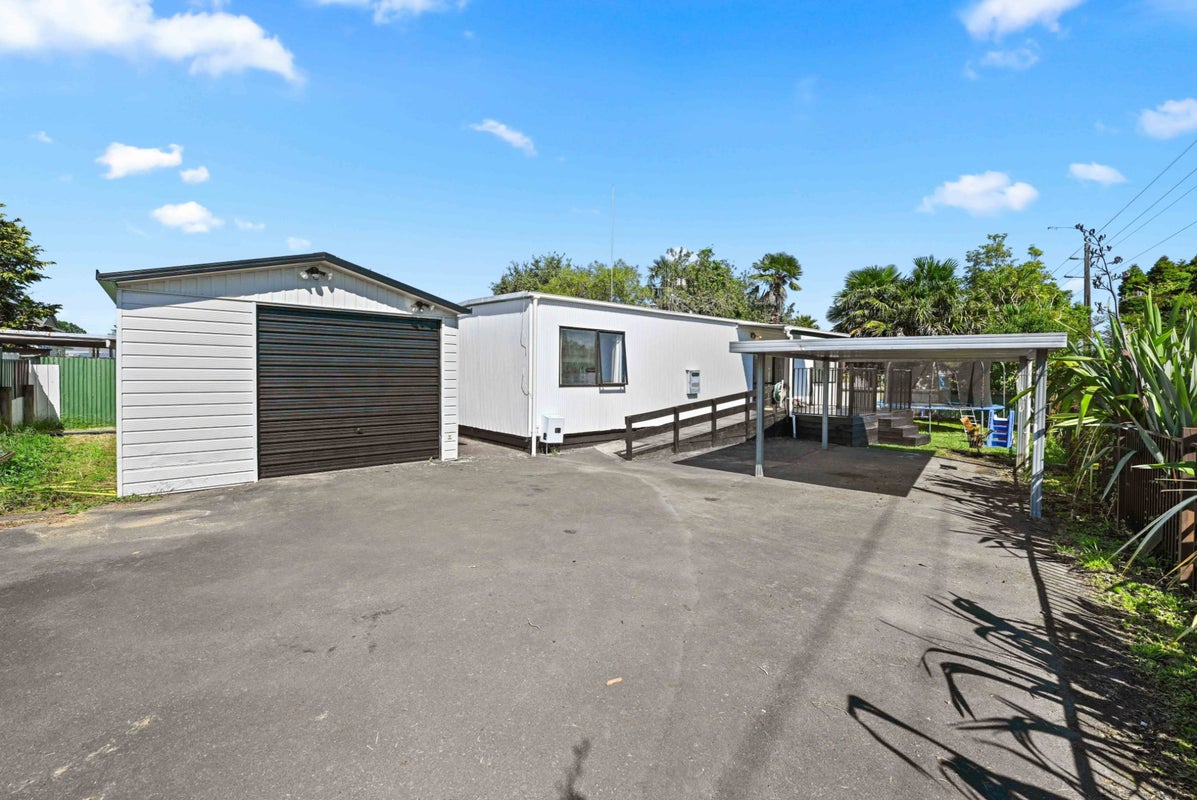 161B Peachgrove Road, Hamilton East, Hamilton - Carousel 1
