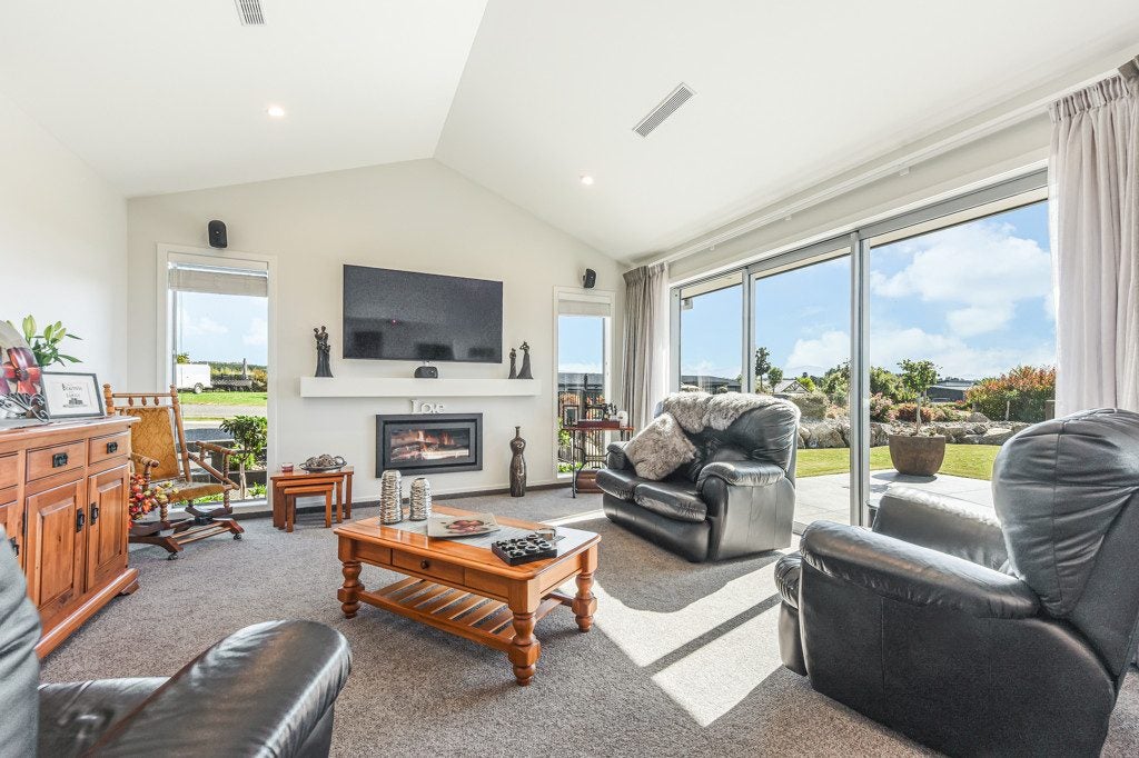 36 Redmill Road, Redwood Valley, Richmond - Carousel 2