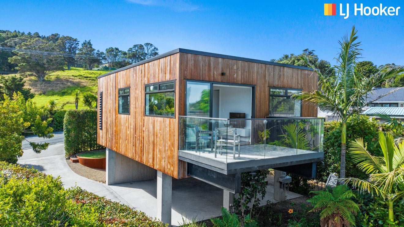 1230 Leigh Road, Warkworth - Carousel 1