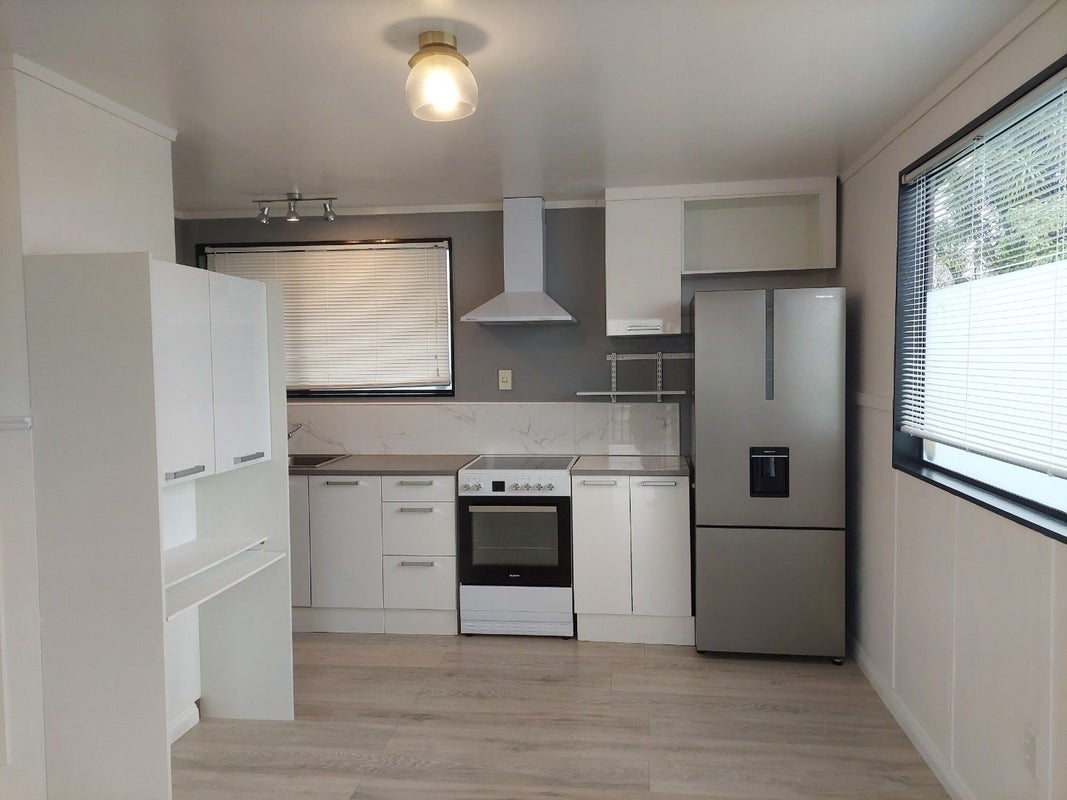 1/5 Inca Place, Red Hill, Papakura - Carousel 2