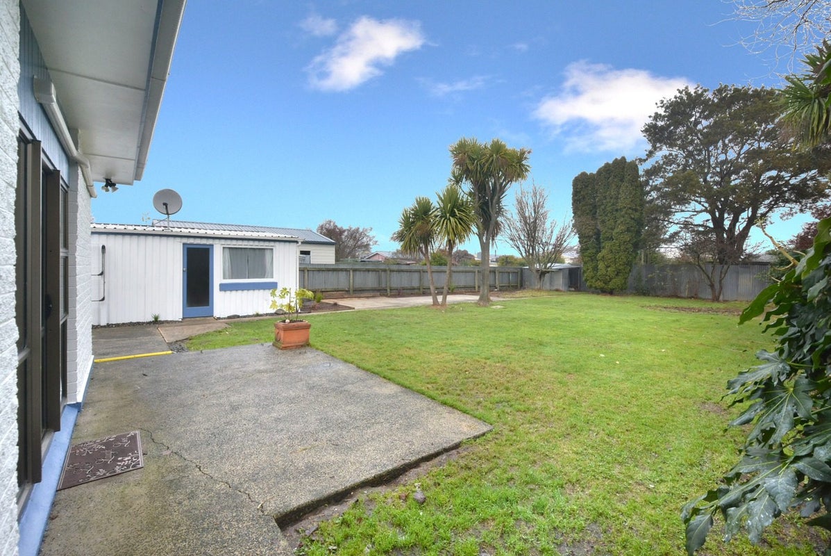 38 Stirling Crescent, Mosgiel, Mosgiel - Carousel 17
