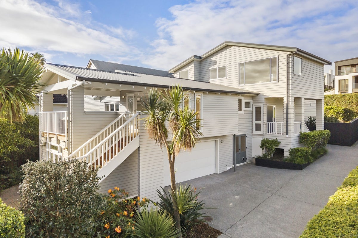 30 Rarangi Road, St Heliers, Auckland - Carousel 1