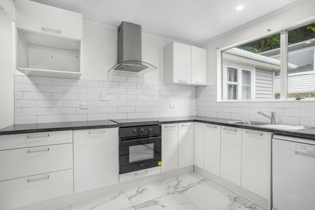 55 Hair Street, Wainuiomata, Lower Hutt - Carousel 1