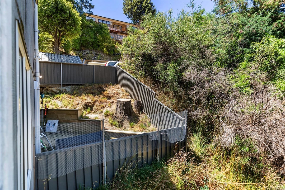 18B MacKinnon Terrace, Sunshine Bay, Queenstown - Carousel 20