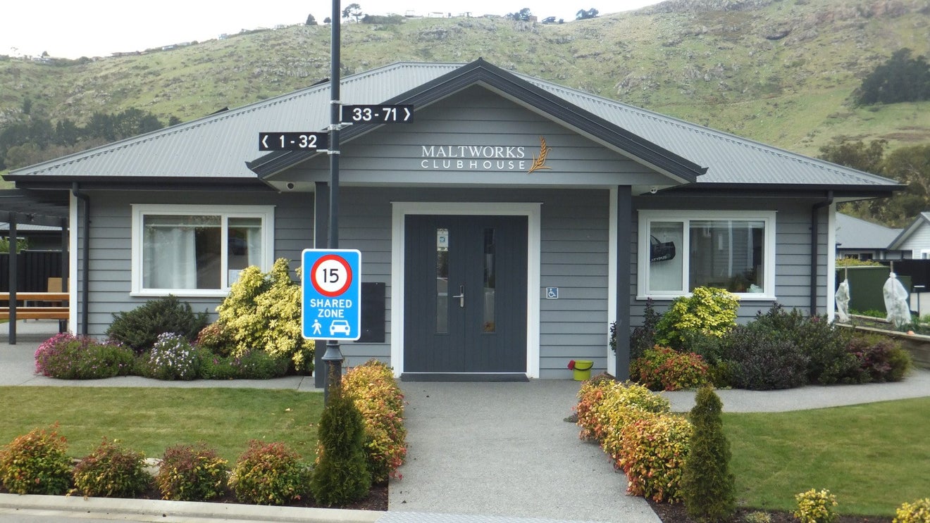 52/60 Port Hills Road, Heathcote Valley, Christchurch - Carousel 1