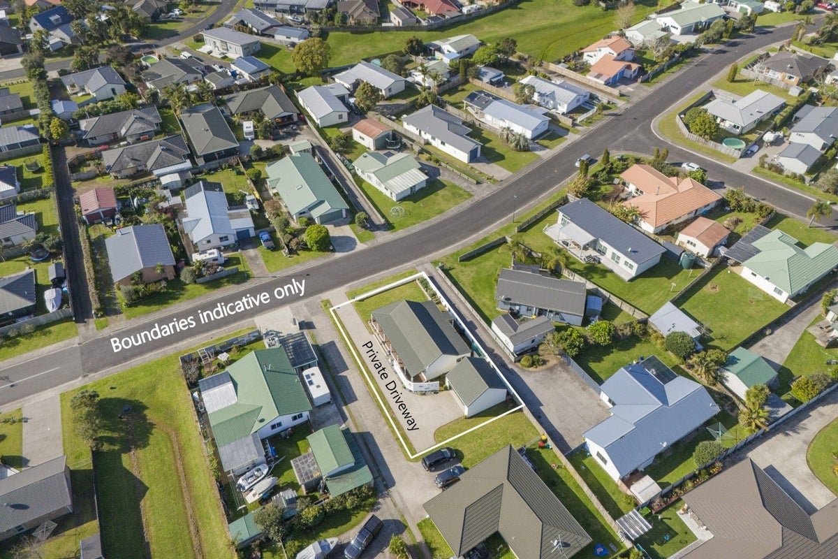 50 Whitby Avenue, Whitianga, Whitianga - Carousel 2
